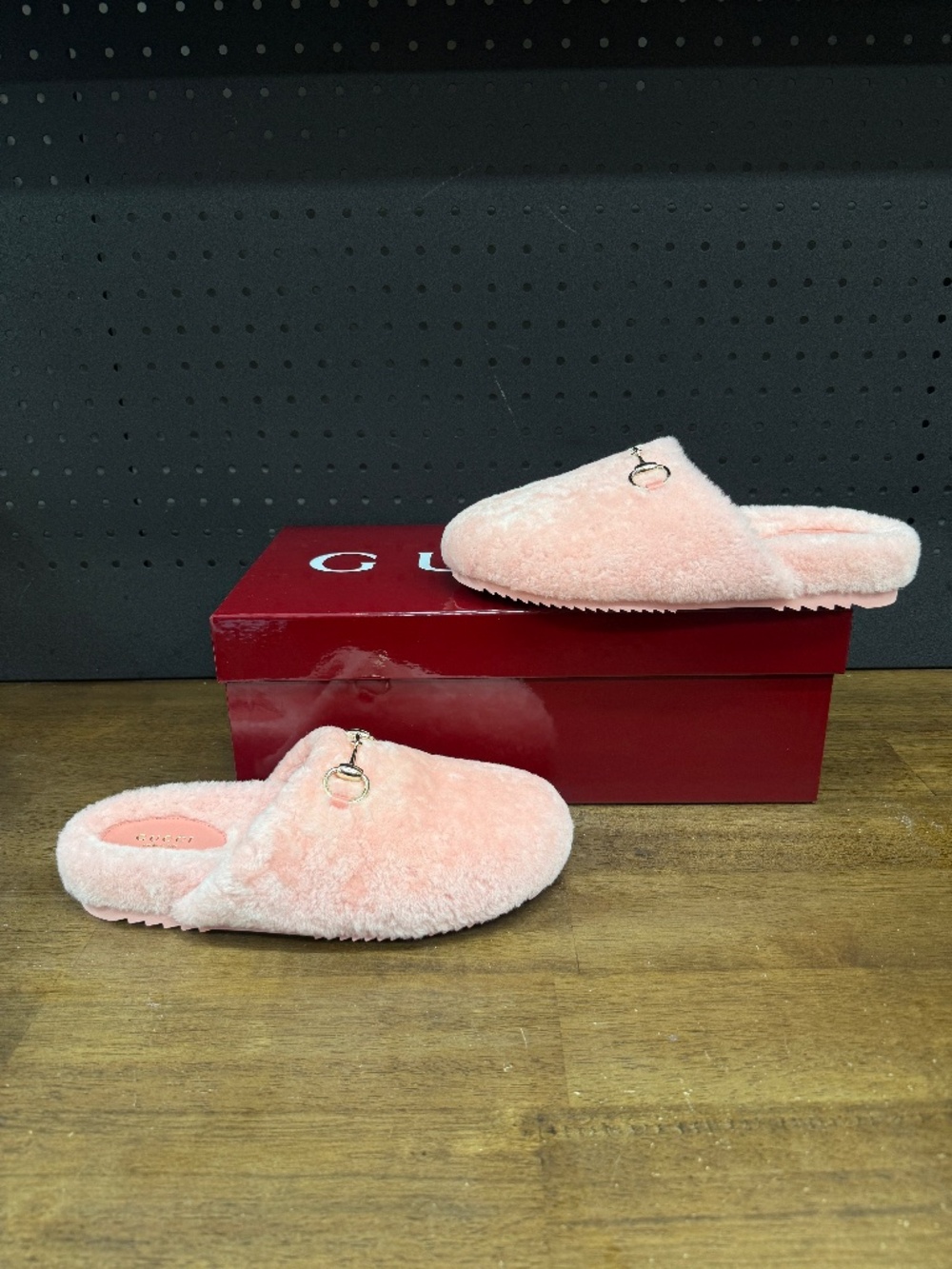 New W/ Box! Women's Gucci Horsebit Merino Wool Velour Pastel Pink Mules Size 38